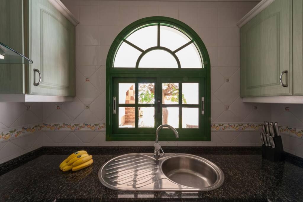 マスパロマスDuplex Con Jardin Y Buenas Vistasアパートメント エクステリア 写真